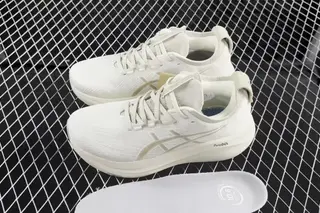 Asics Gel-Nimbus 27 Low-Top Running Shoes Multi