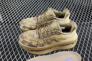 Nike Vomero Premium Low-Top Chunky Sneakers Multi (NIKEVO-71)