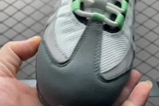 Nike Air Max 95 Low-Top Skate Shoes Multi (NIKEAI-90)