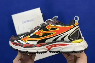 Off-White Ow Low-Top Chunky Sneakers Black Red