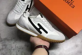 Hermes Jet Low-Top Lifestyle Sneakers White Black