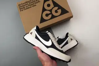 Nike Ldv ACG Low-Top Trail Running Shoes Black White