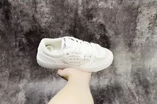 Off-White Off White 3.0 Off Court Low-Top Skate Shoes White