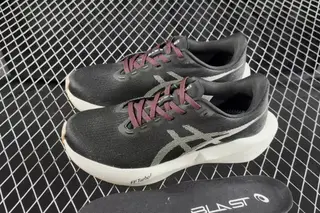 Asics Novablast 6 Low-Top Running Shoes Multi (ASICSN-2)