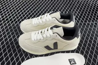 Veja Rio Branco Low-Top Lifestyle Sneakers Sail Grey
