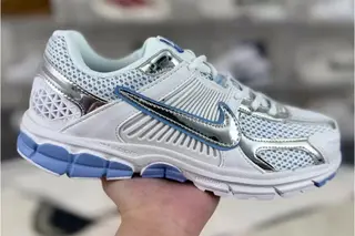 Nike Vomero 5 Low-Top Running Shoes White Blue