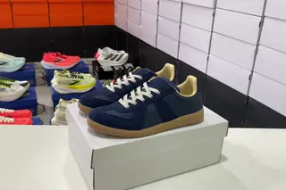 Maison Margiela Replica Wedge Low-Top Skate Shoes Black Blue