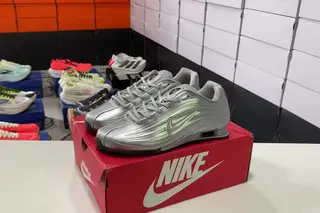 Nike Shox Low-Top Running Shoes Multi