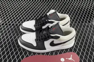 Jordan 1 Low-Top Basketball Shoes Color Block Cracked