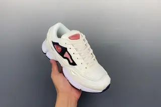 Raf Simons Ozweego 2 Low-Top Lifestyle Sneakers White