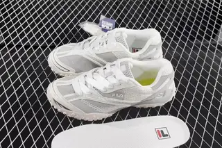 Fila Pebble Low-Top Running Shoes Grey White