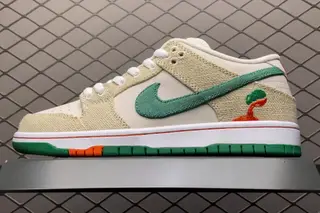 Nike Jarritos x Dunk Low Skate Shoes White Green
