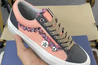 Vans Old Skool 36 Graffiti Low-Top Skate Shoes Beige Black Pink
