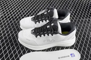 Fila Nuvole 4 Run Low-Top Chunky Sneakers White Black