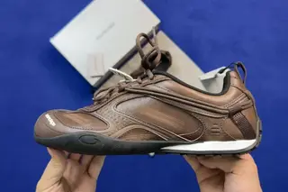 Balenciaga 25 Radar Low-Top Lifestyle Sneakers Vintage