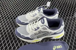 Asics Gel-Nyc 2.0 Low-Top Running Shoes Multi