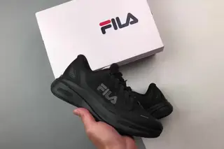 Fila Nuvole 4 Run Low-Top Chunky Sneakers Triple Black