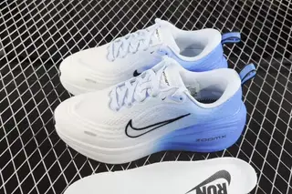 Nike Vomero Plus Low-Top Chunky Sneakers Multi (NIKEVO-70)