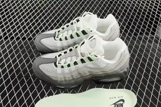 Nike Air Max 95 OG Low-Top Running Shoes Multi (NIKEAI-103)
