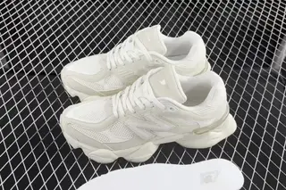 New Balance 9060 Low-Top Running Shoes Triple White