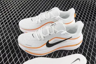 Nike Zoom Winflo 12 Low-Top Running Shoes Multi (NIKEZO-66)