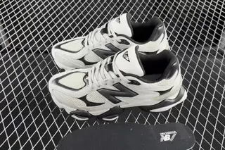 New Balance 9060 Low-Top Running Shoes Multi