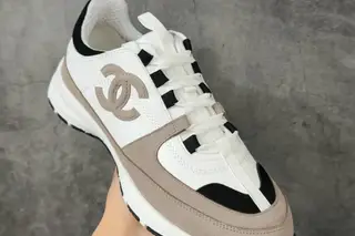 Chanel Runner Low-Top Lifestyle Sneakers White Black