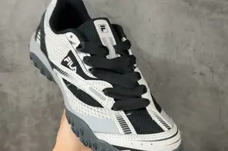 Fila Echappe 2 Low-Top Lifestyle Sneakers Black White