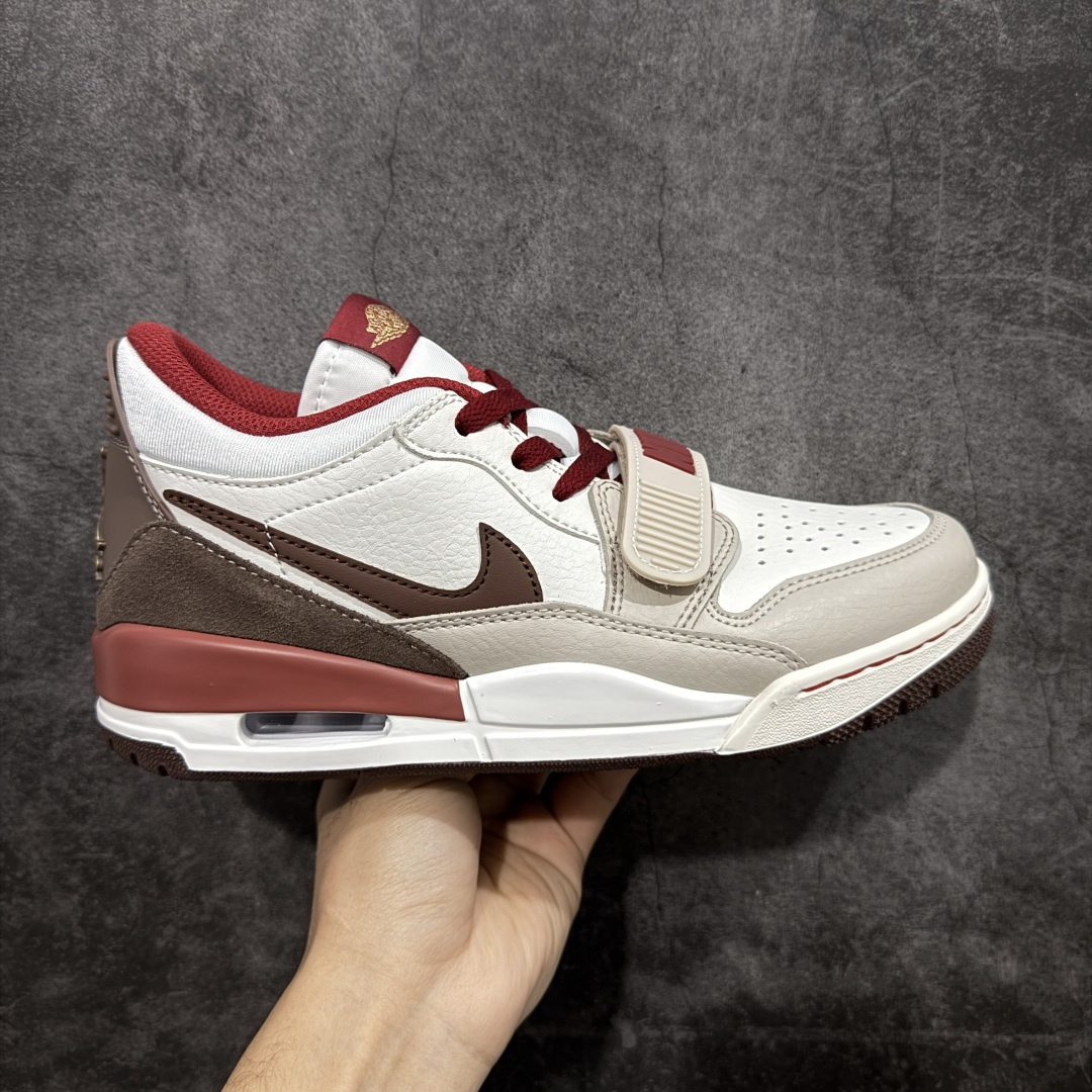 Jordan Air Jordan Low Sneakers