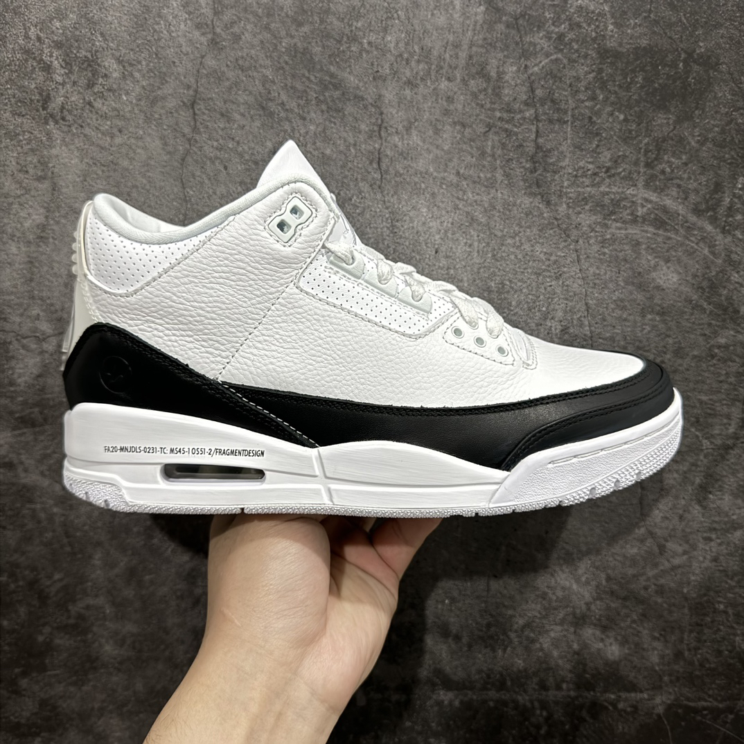 Jordan Air Jordan 3 Sneakers