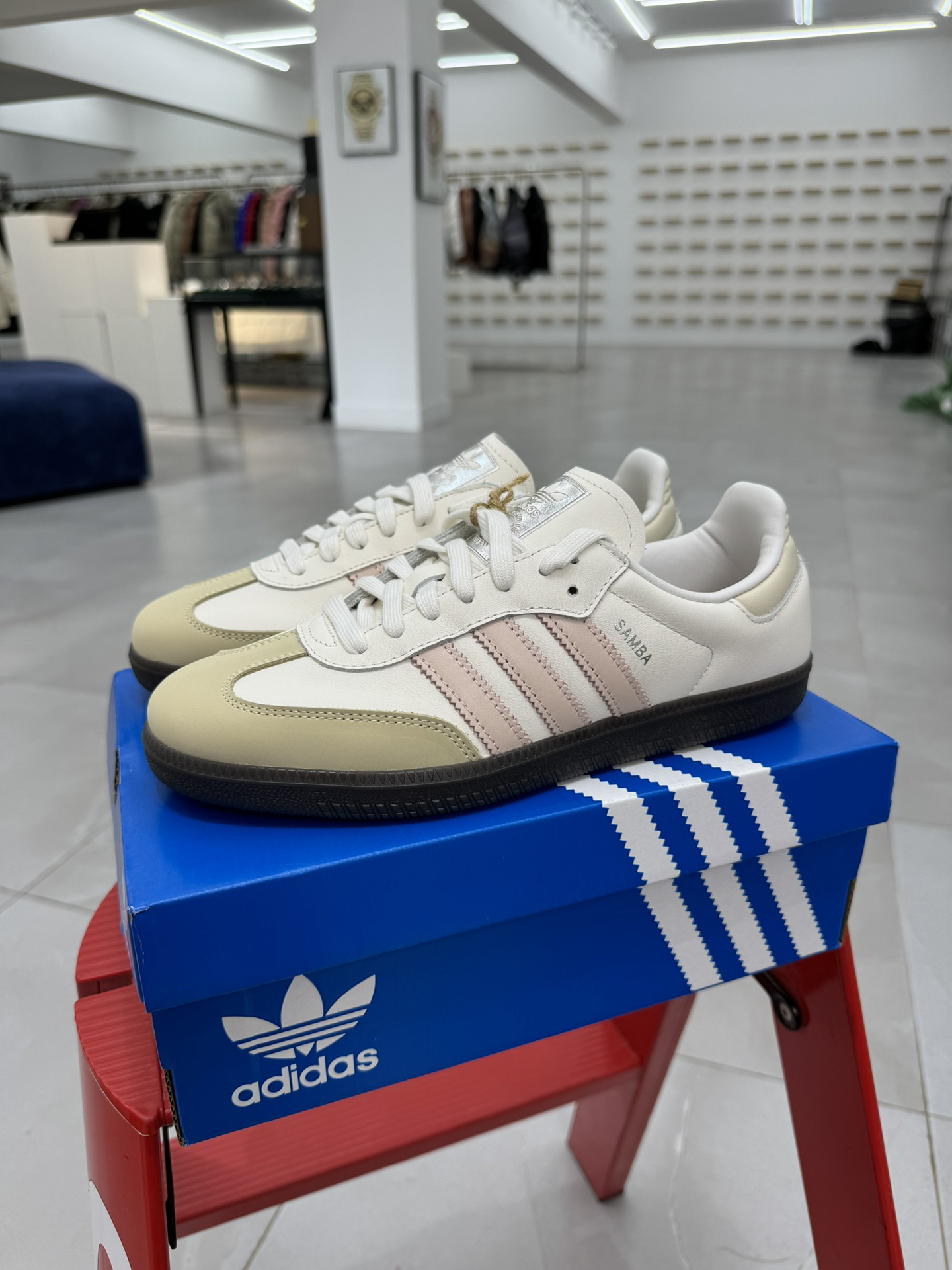 Adidas Samba Sneakers