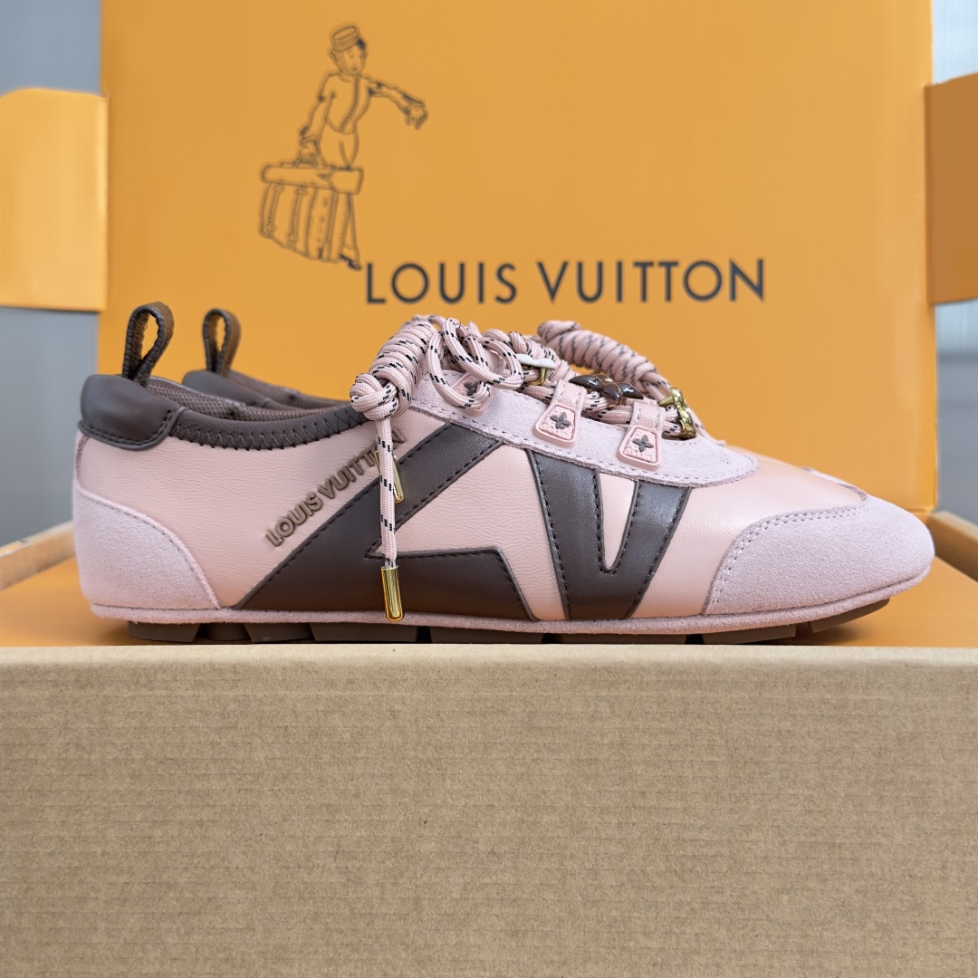Louis Vuitton Sneakers
