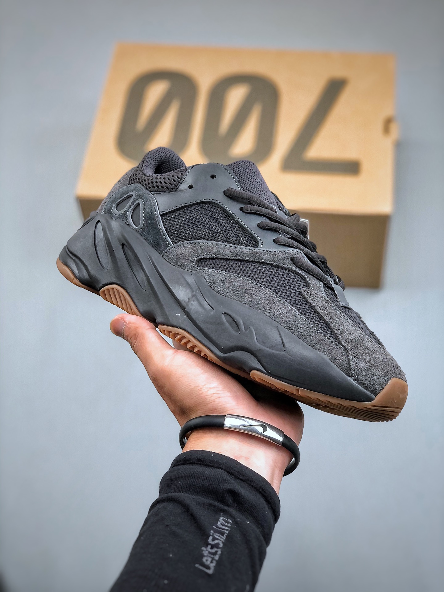 Yeezy Sneakers