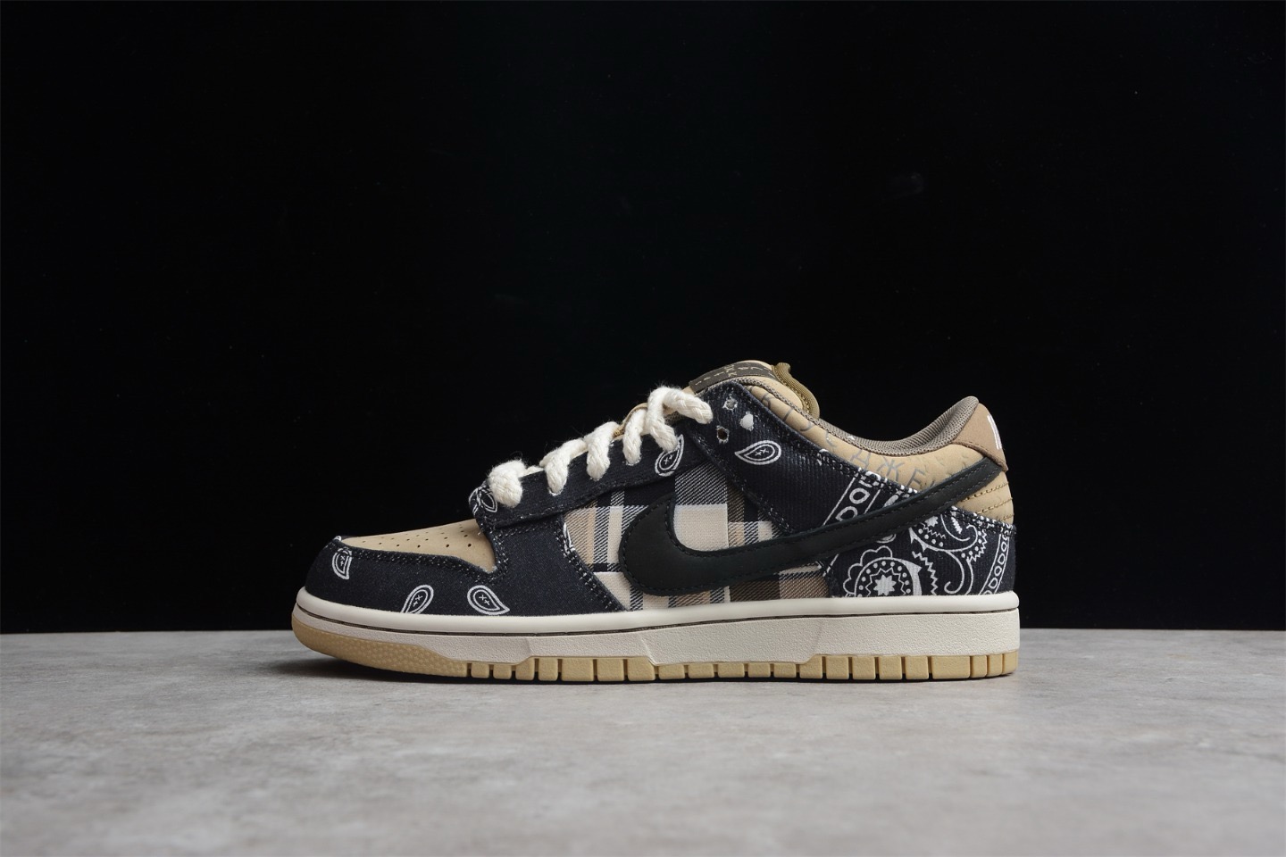 Jordan Air Jordan Dunk Low Sneakers