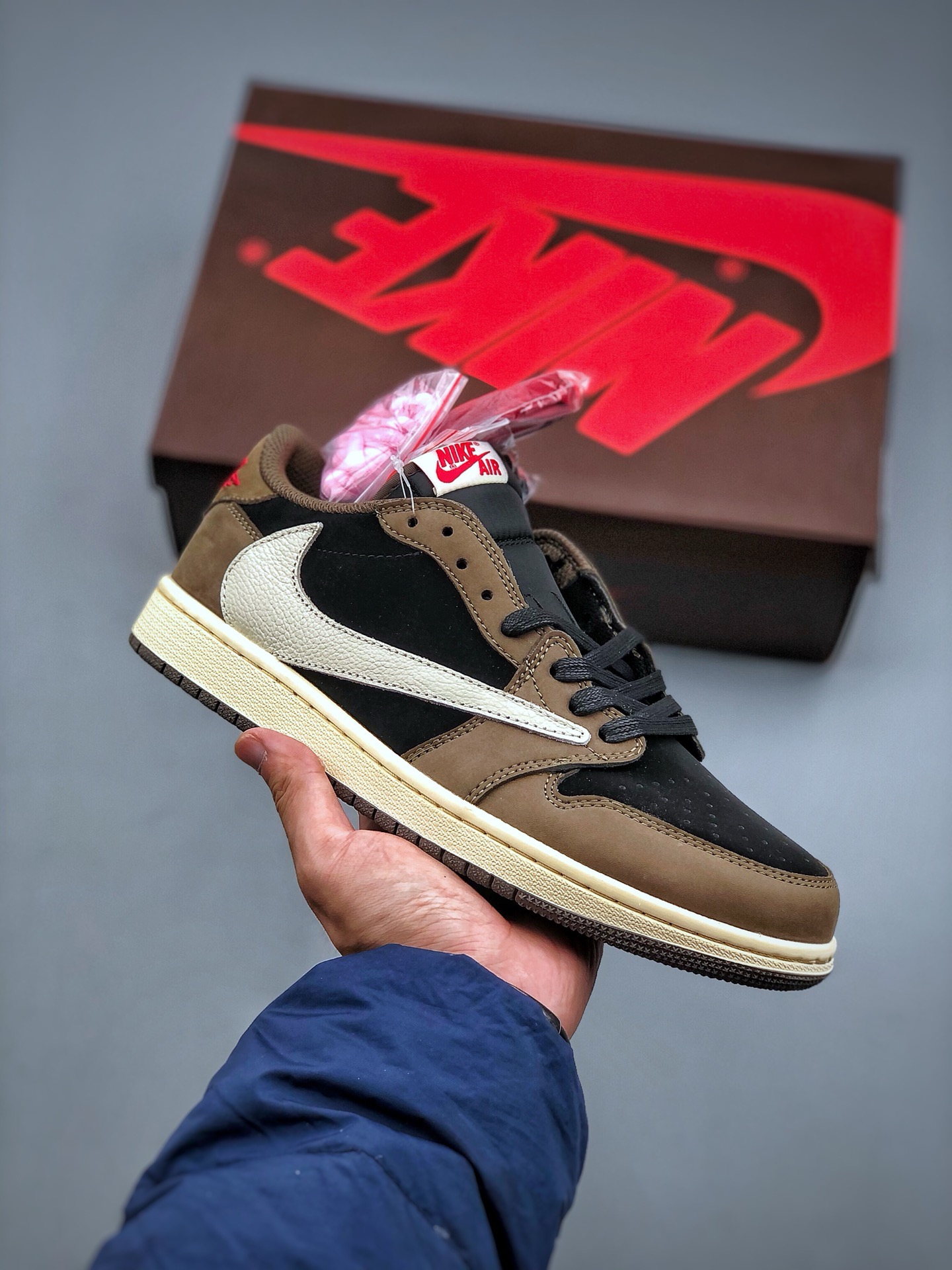 Jordan Air Jordan 1 Low Sneakers