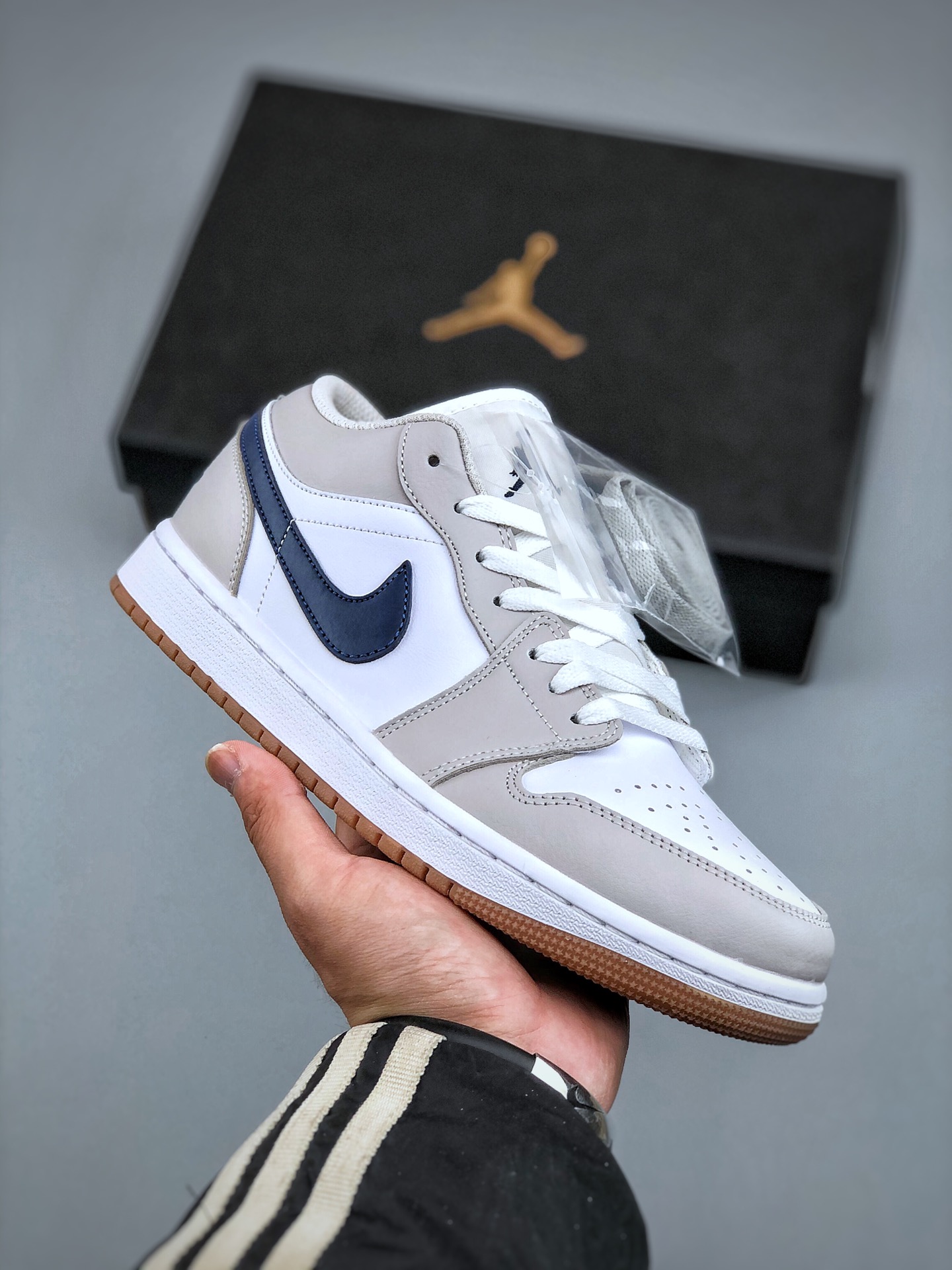 Jordan Air Jordan 1 Low Sneakers