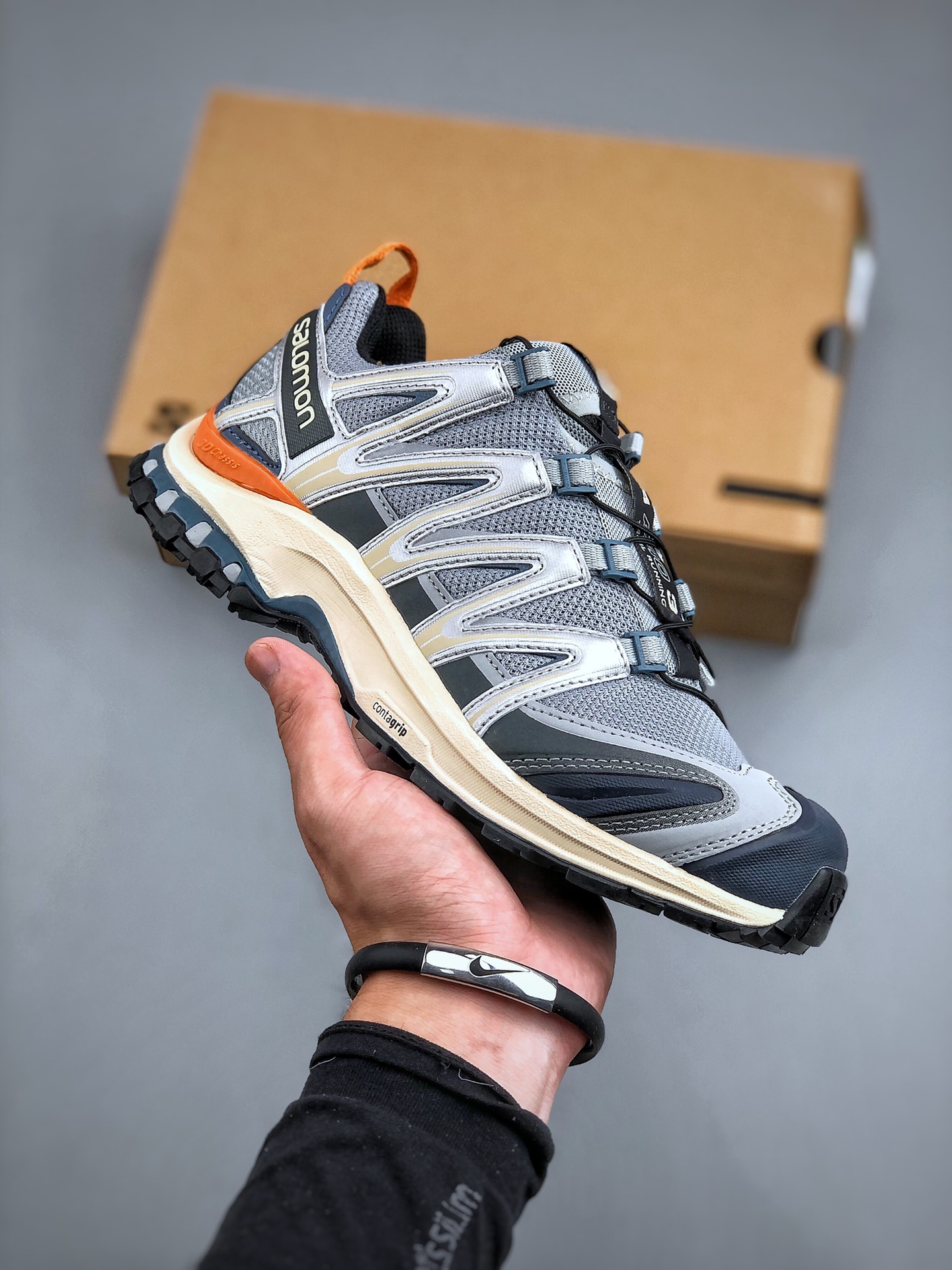 Salomon Sneakers
