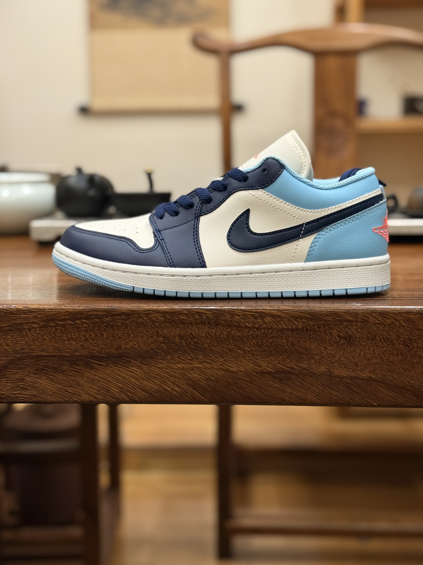 Jordan Air Jordan 1 Low Sneakers
