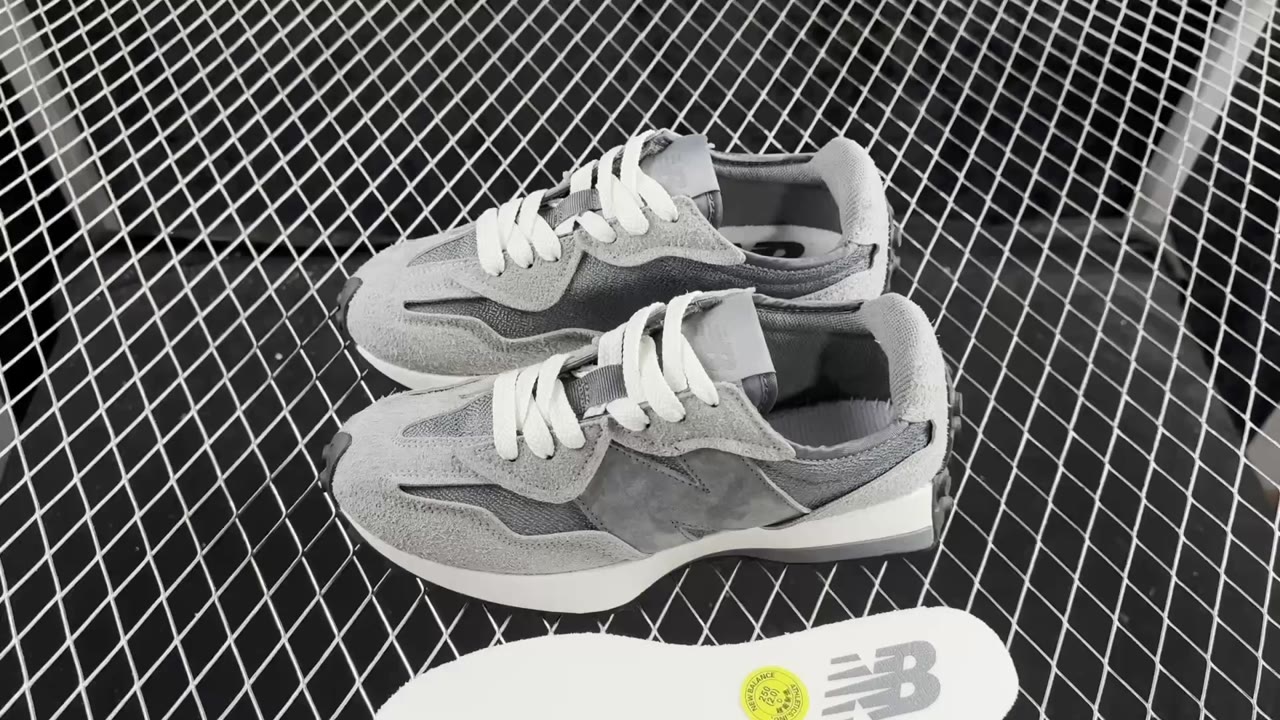 New Balance 327 Low-Top Running Shoes Multi (NEWBAL-86)