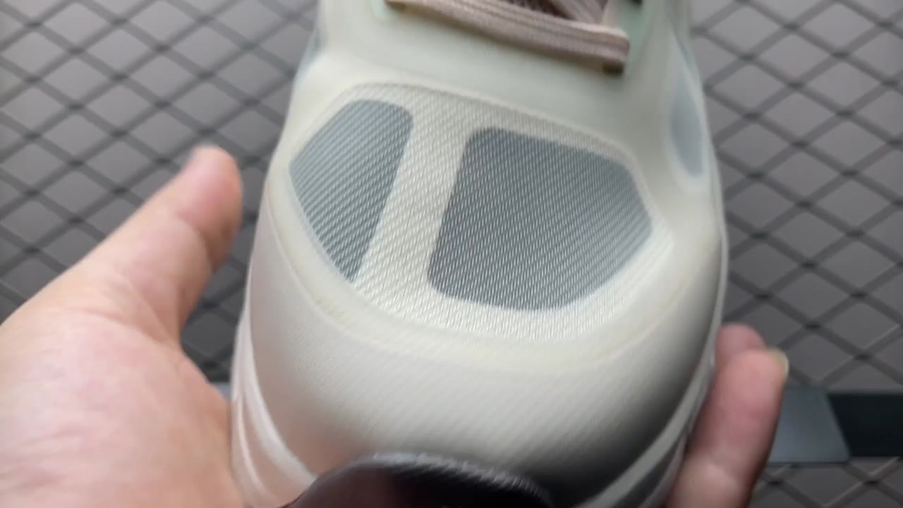 On Cloudtilt Remix Low-Top Sneakers Multi (ONCLOU-115)