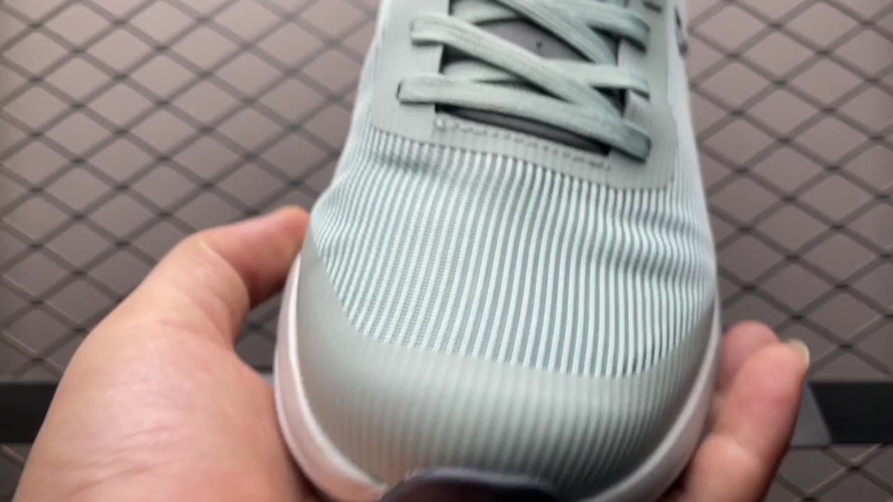 On Cloudvista 3 Low-Top Running Shoes Multi (ONCLOU-83)