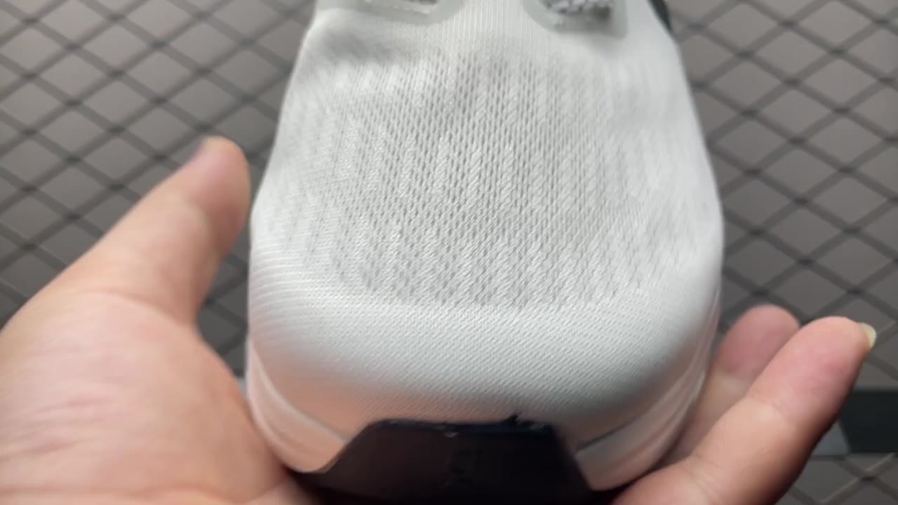 On Cloudmonster 3 Low-Top Sneakers Multi (ONCLOU-102)