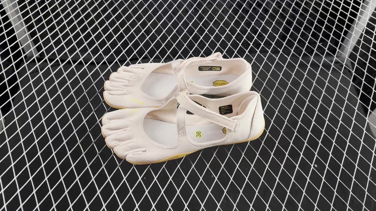 Vibram V-Soul Low-Top Running Shoes Beige