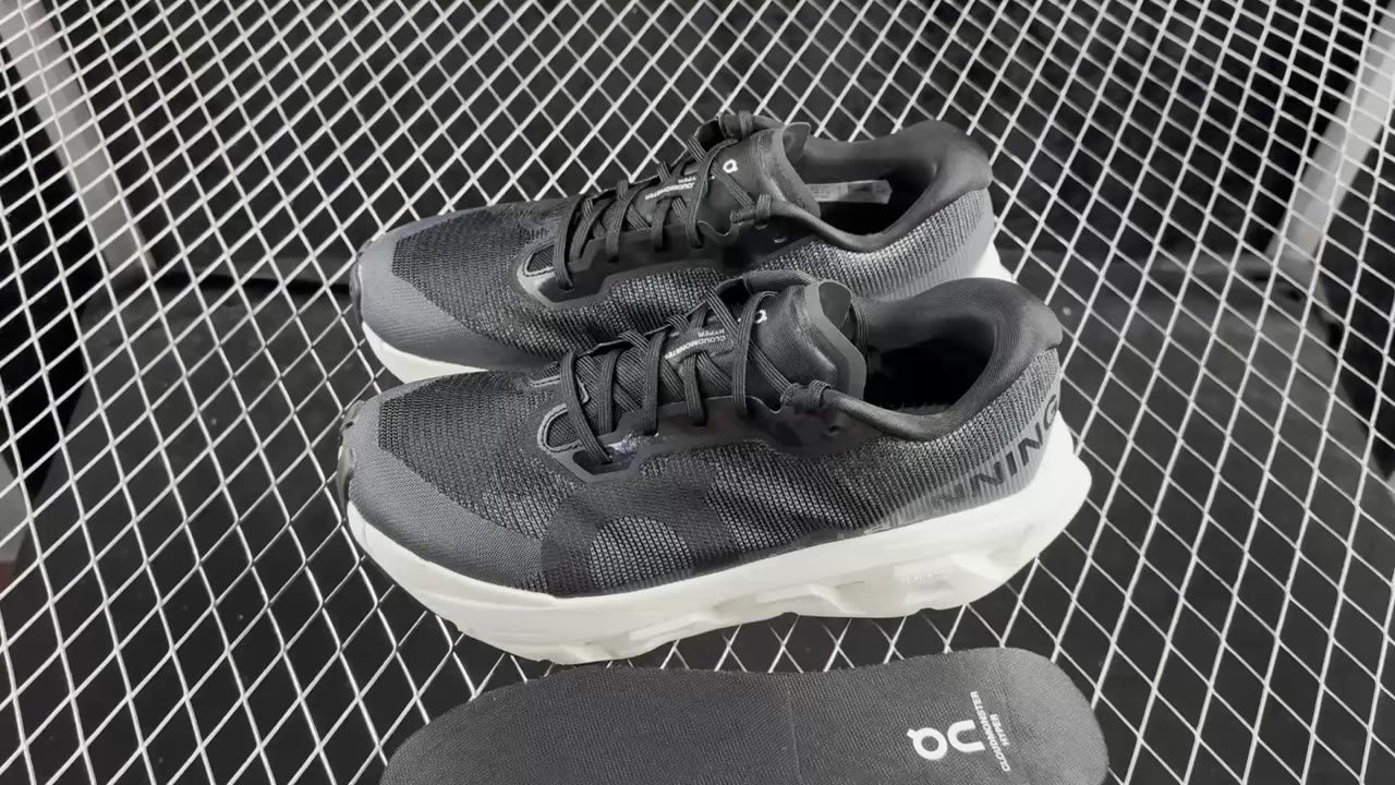 On Cloudmonster 3 Hyper Low-Top Running Shoes Black Ivory