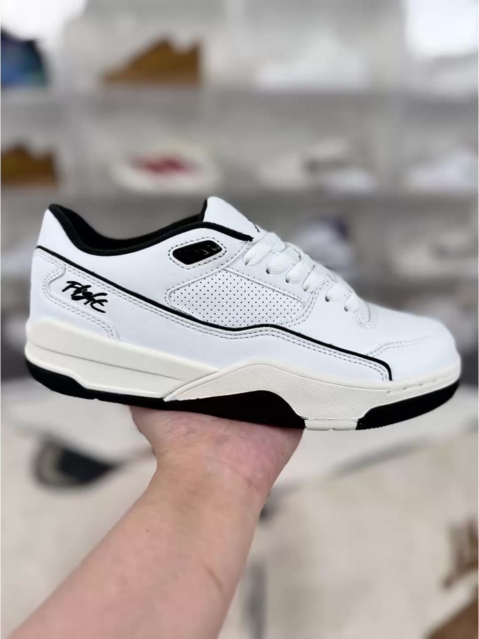 Jordan Flight Court Low-Top Basketball Shoes White Black