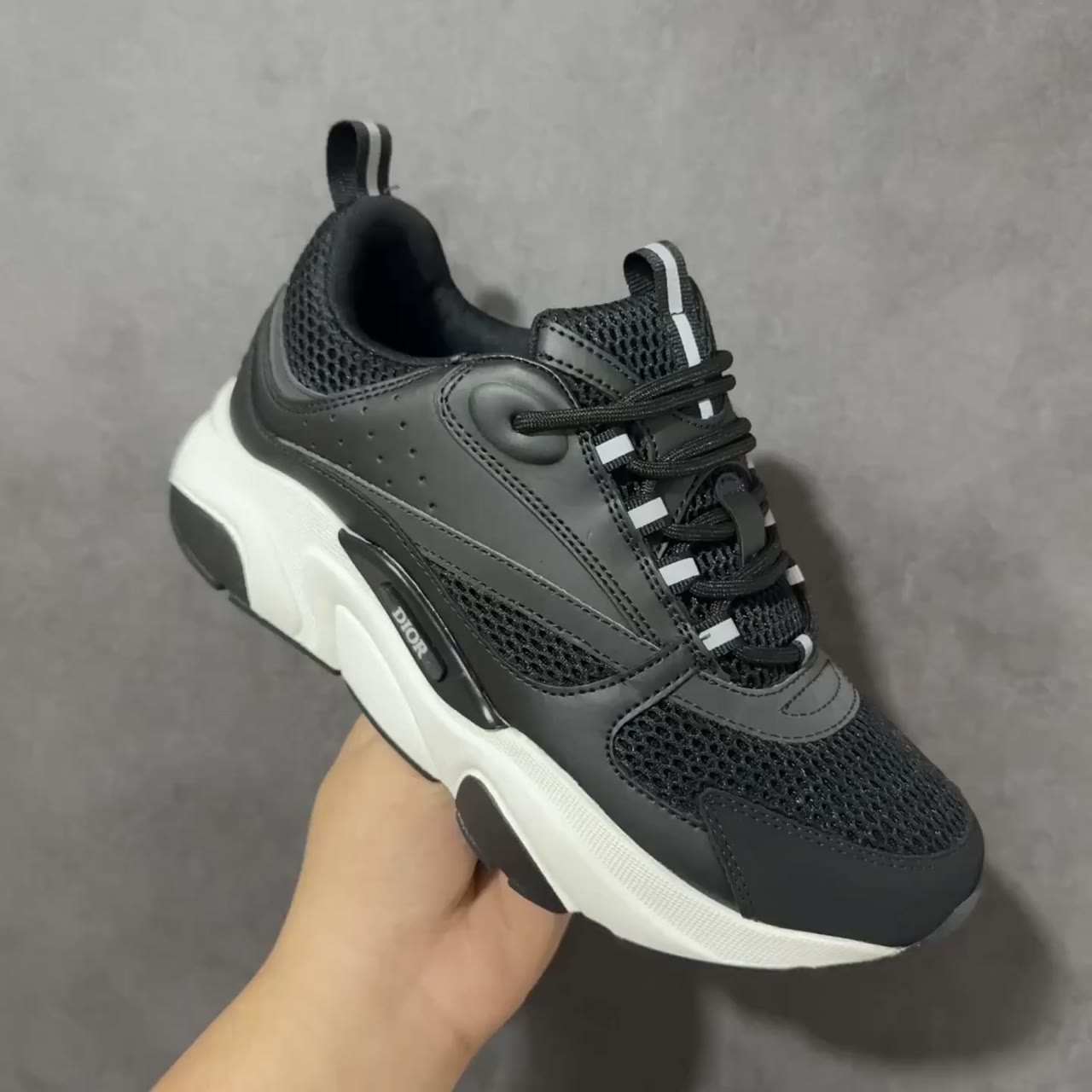 Dior B22 Low-Top Lifestyle Sneakers White