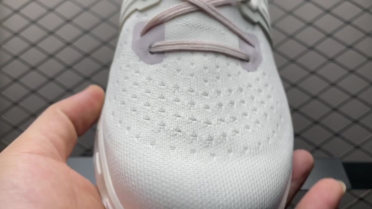 On Cloudswifte 4 Low-Top Sneakers Multi