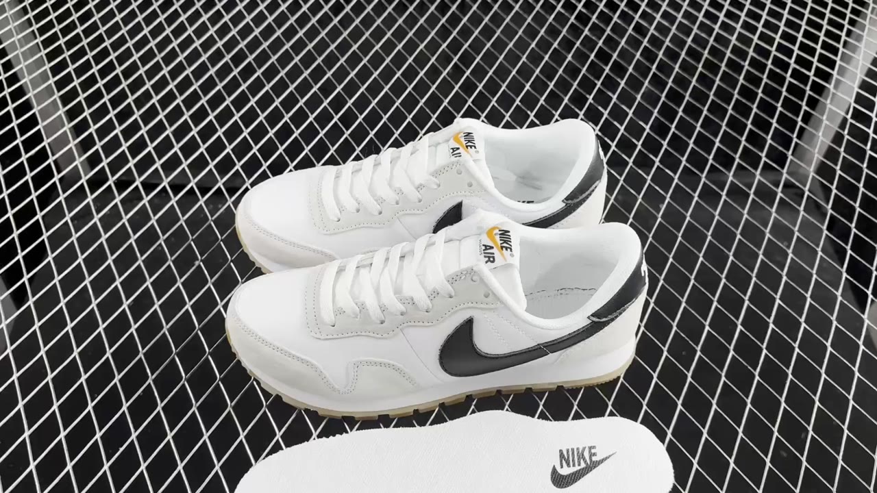 Nike Air Pegasus 83 Low-Top Running Shoes Multi (NIKEAI-97)