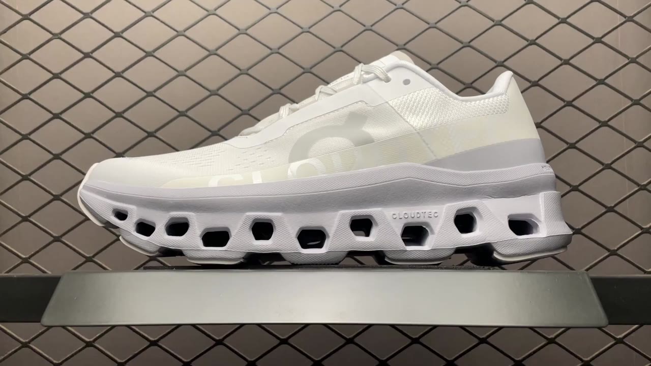 On Cloudmonster Low-Top Sneakers Multi (ONCLOU-70)