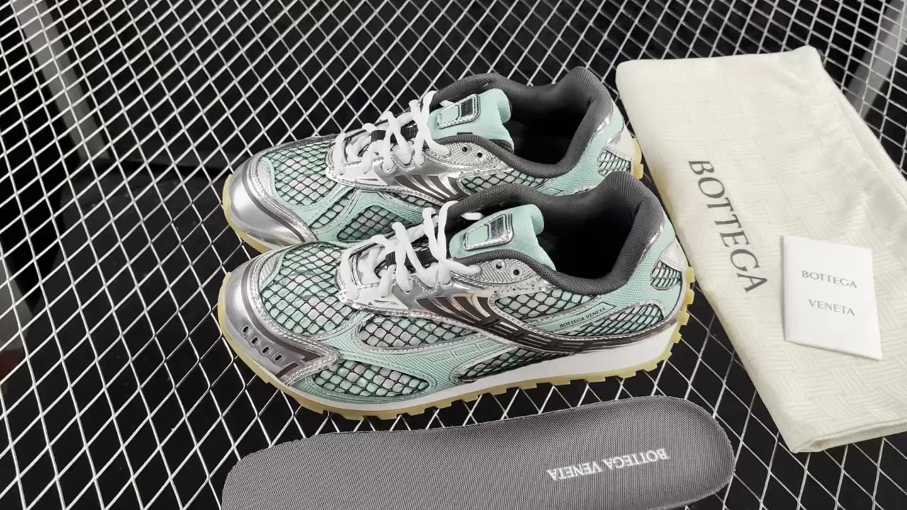 Bottega Veneta Low-Top Chunky Sneakers Multi (BOTTEG-5)